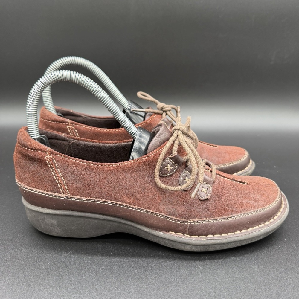 Clarks Artisan Brown Nubuck Leather Shoes Women's Size 7.5 N